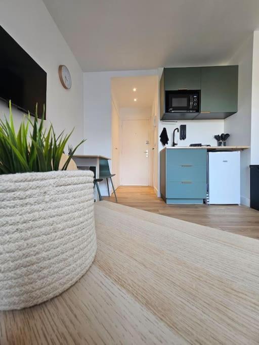 Studio Saint-Laurent-Du-Var Bord De Mer Экстерьер фото